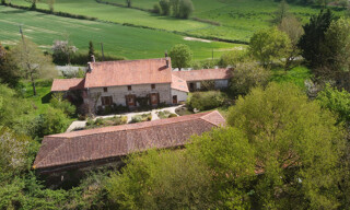 Maison 9 Pièces 267 m² à vendre à Moncoutant-sur-Sèvre (79320)