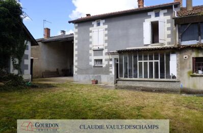 vente maison 45 000 € à proximité de Mirebeau (86110)