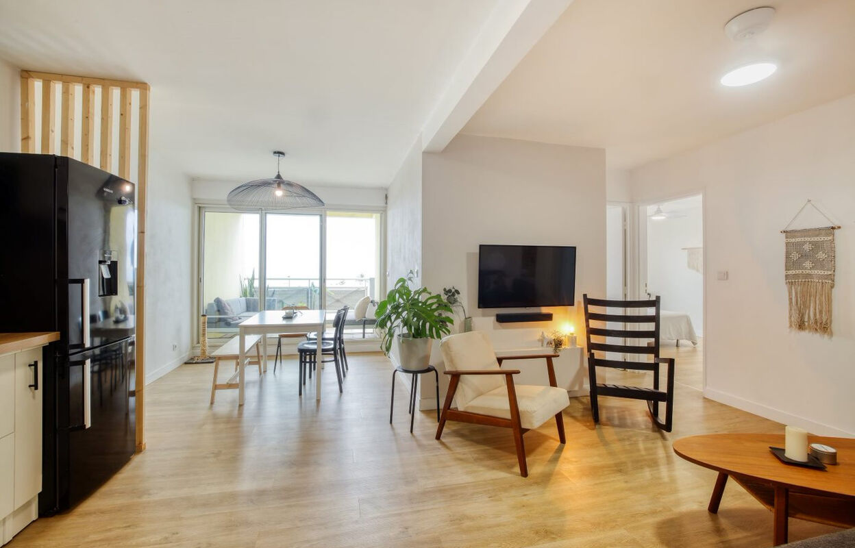 appartement 4 pièces 73 m2 à vendre à Saint-Pierre (97410)