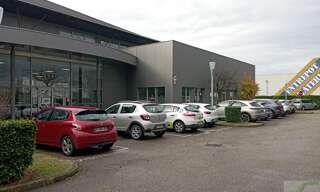 Bureau  80 m² à louer à Moirans (38430)