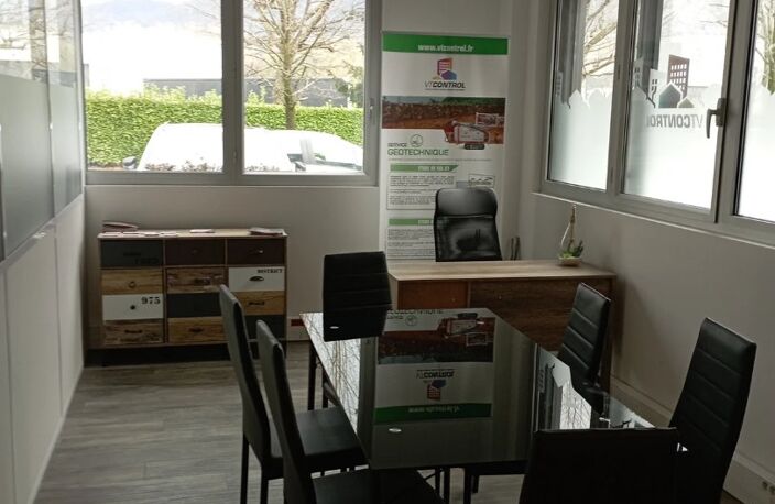 Bureau — photo 5