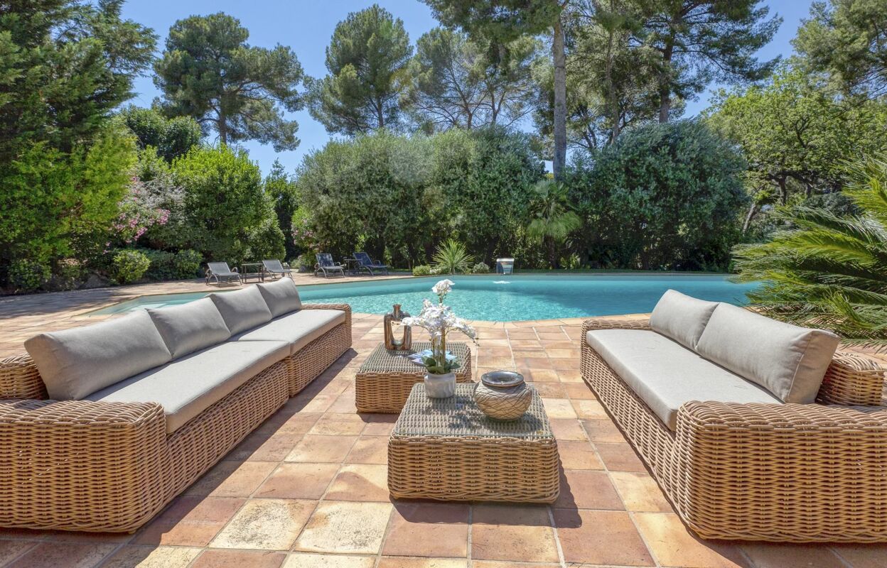 maison 7 pièces 430 m2 à vendre à Mougins (06250)