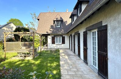 vente maison 849 000 € à proximité de Le Mesnil-Saint-Denis (78320)