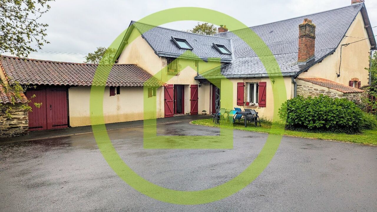 maison 8 pièces 217 m2 à vendre à Saint-Julien-des-Landes (85150)