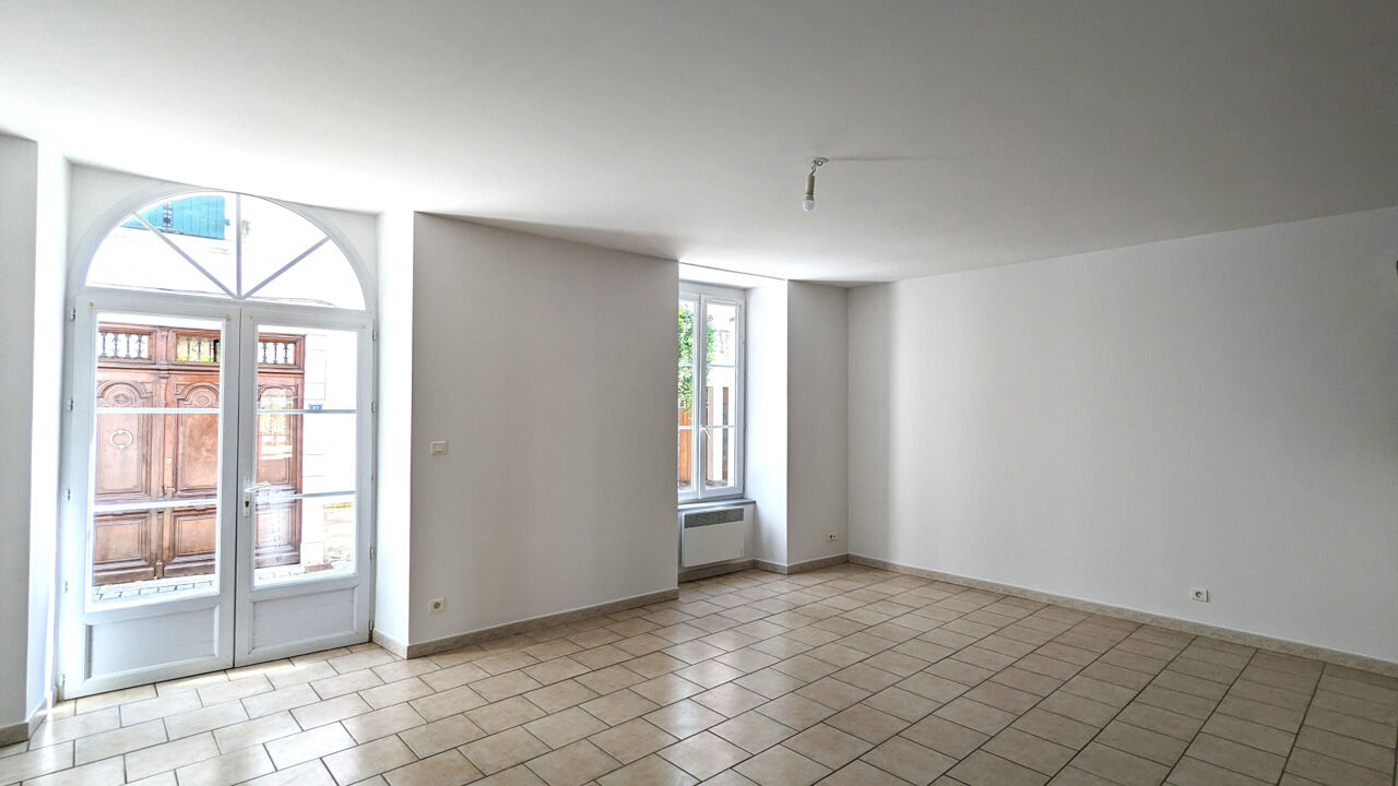 appartement 2 pièces 61 m2 à louer à Saint-Palais (64120)