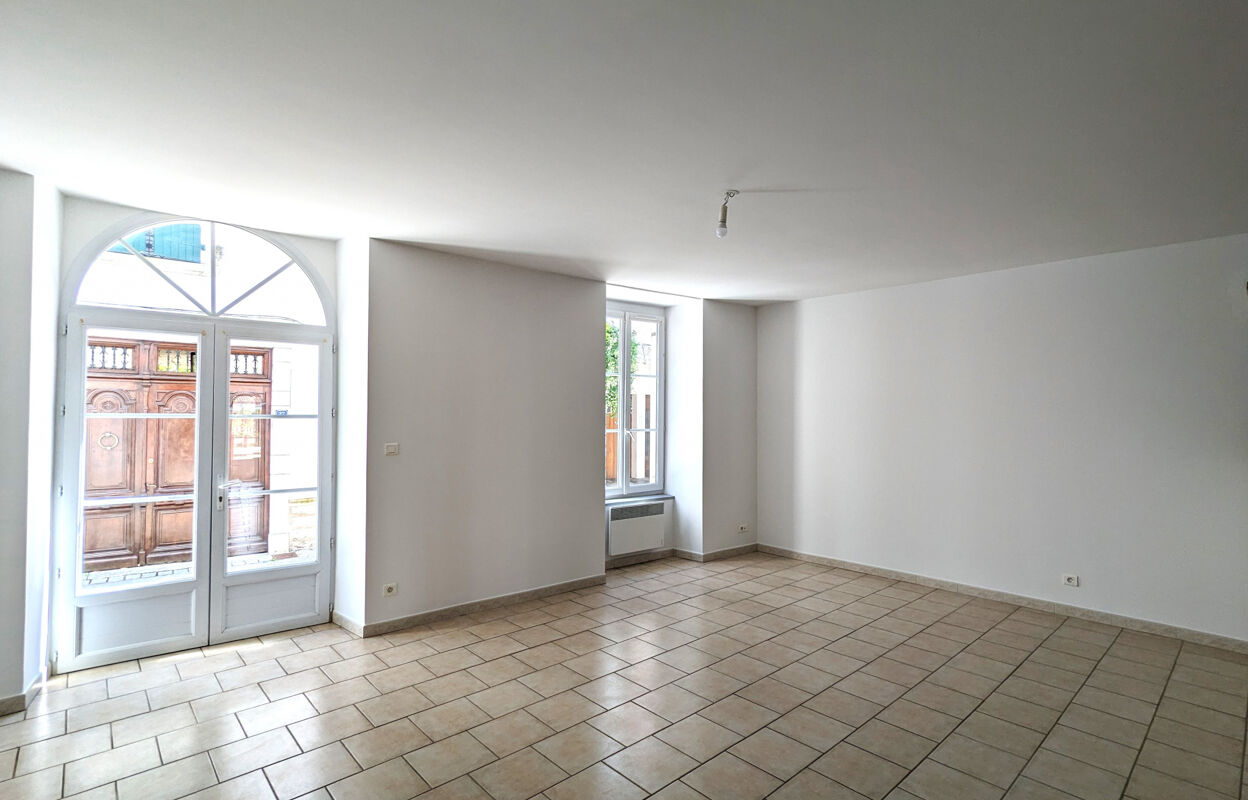 appartement 2 pièces 61 m2 à louer à Saint-Palais (64120)
