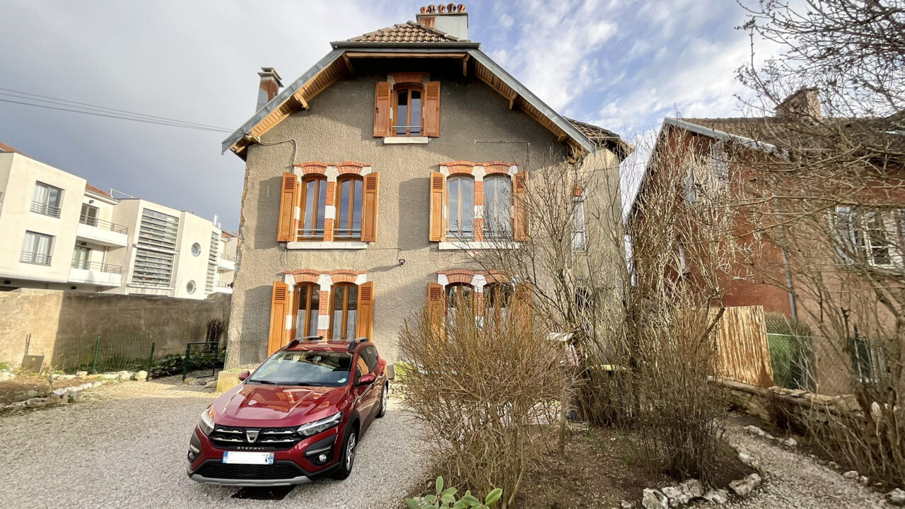 maison 9 pièces 157 m2 à vendre à Besançon (25000)