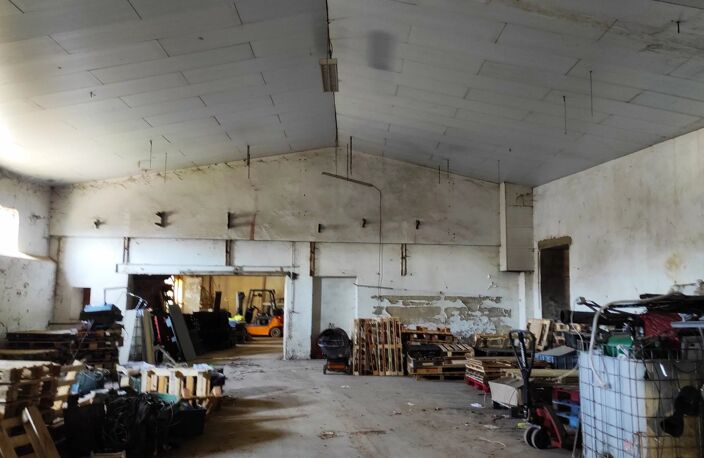 Batiment industrielle sur quatre niveaux — photo 3