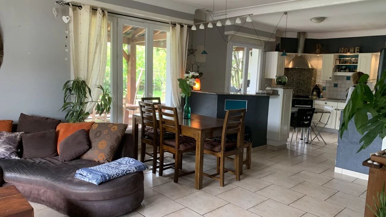 maison 6 pièces 177 m2 à vendre à Gan (64290)