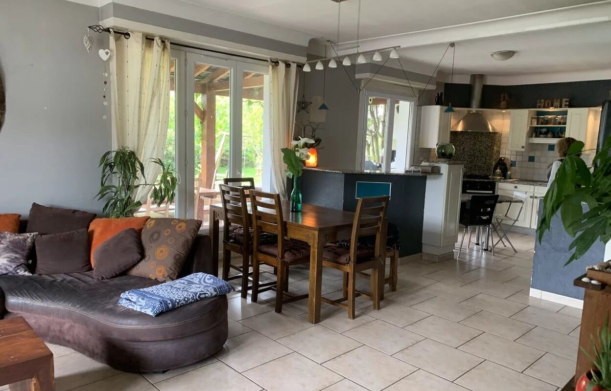 maison 6 pièces 177 m2 à vendre à Gan (64290)