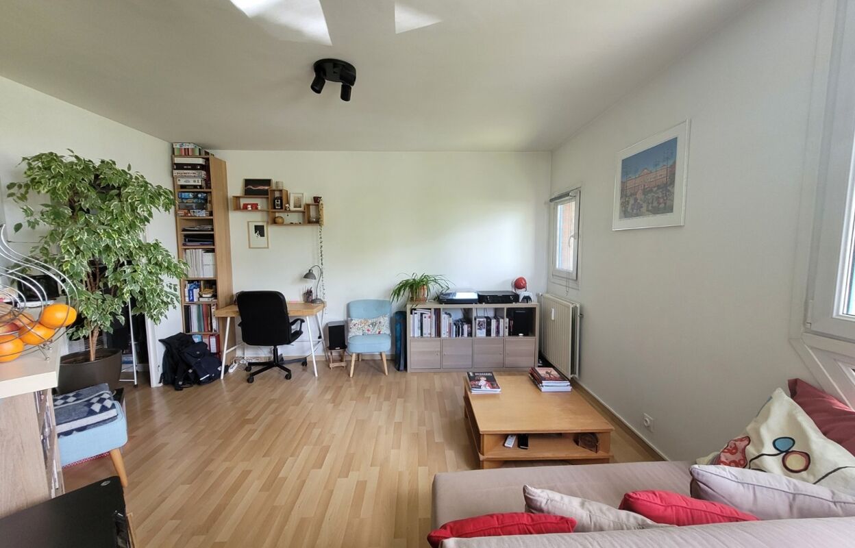 appartement 2 pièces 45 m2 à louer à Villeneuve-d'Ascq (59650)