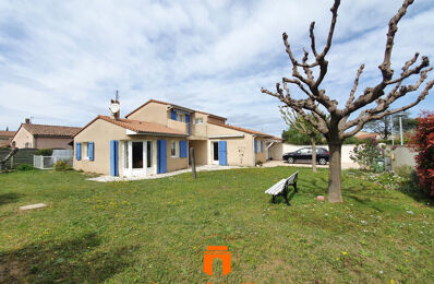 vente maison 320 000 € à proximité de Alba-la-Romaine (07400)