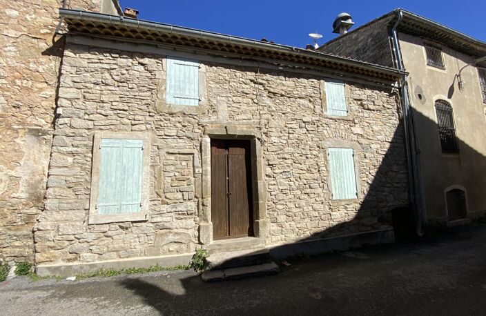 Maison de village avec jardin, caves et terrasse — photo 2