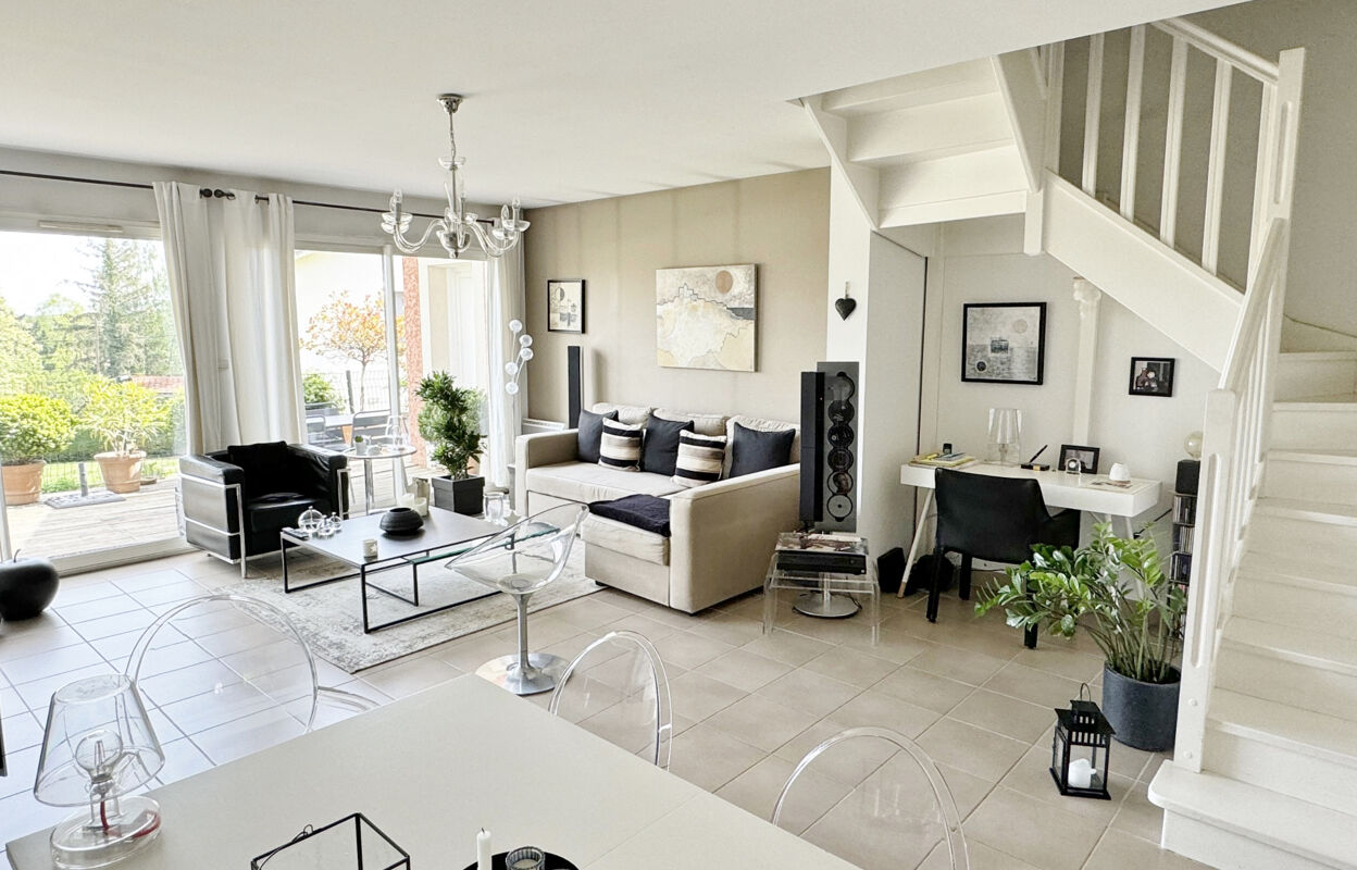 maison 4 pièces 95 m2 à vendre à Saint-Genis-les-Ollières (69290)
