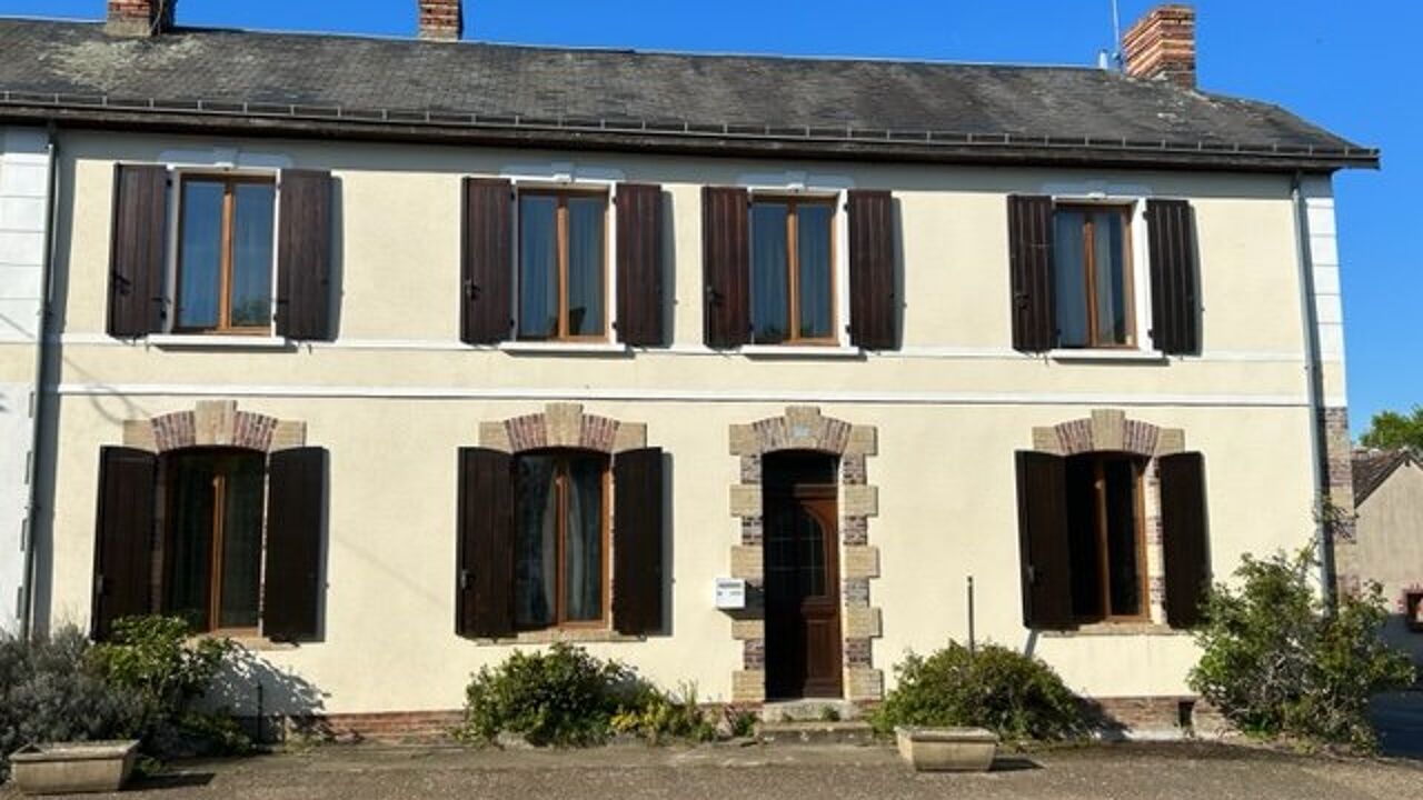 maison 10 pièces 224 m2 à vendre à La Ferté-Bernard (72400)