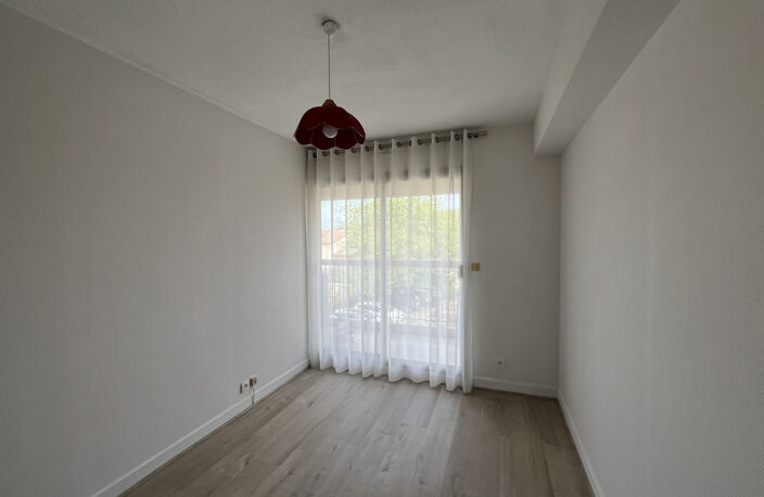 Appartement T3 avec balcon Hyper centre Marmande 47200 — photo 3