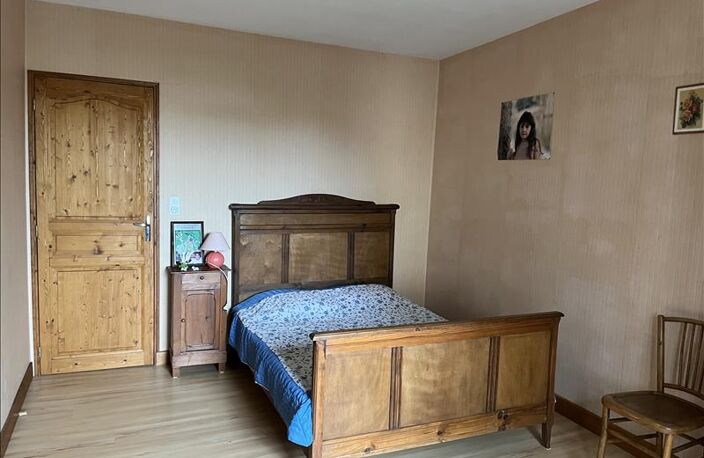 Maison en pierre de 7 pièces principales — photo 5