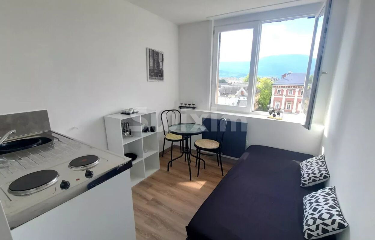 appartement  pièces 9 m2 à vendre à Chambéry (73000)