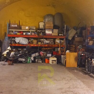 Garage 220 m²