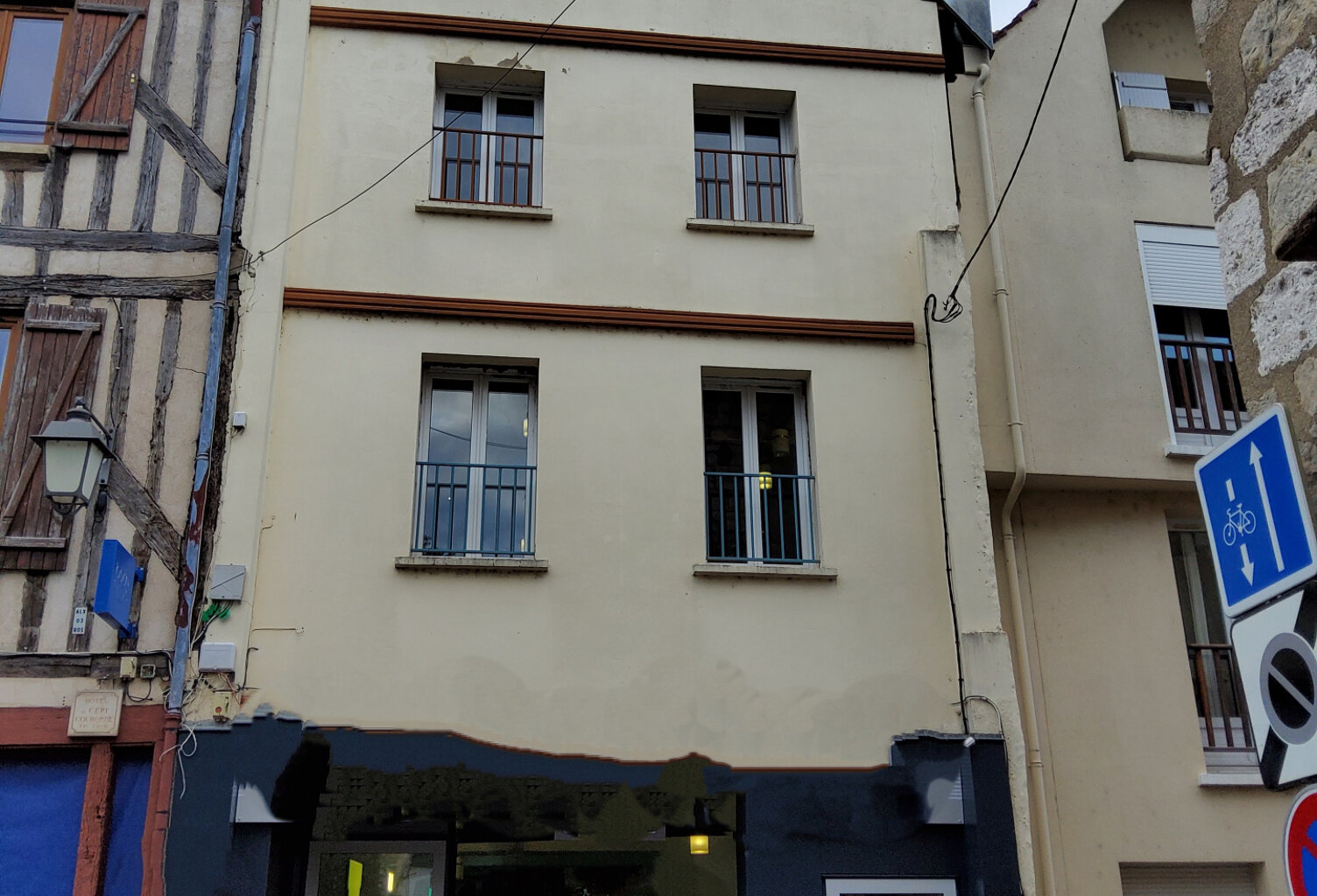 immeuble de rapport en centre ville — photo 1