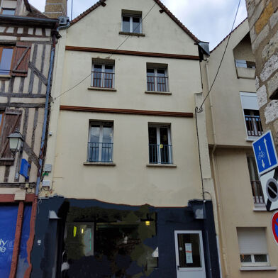 Immeuble  275000 €