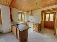 PONT DE ROIDE CENTRE - APPARTEMENT de 62.5m2 — photo 2
