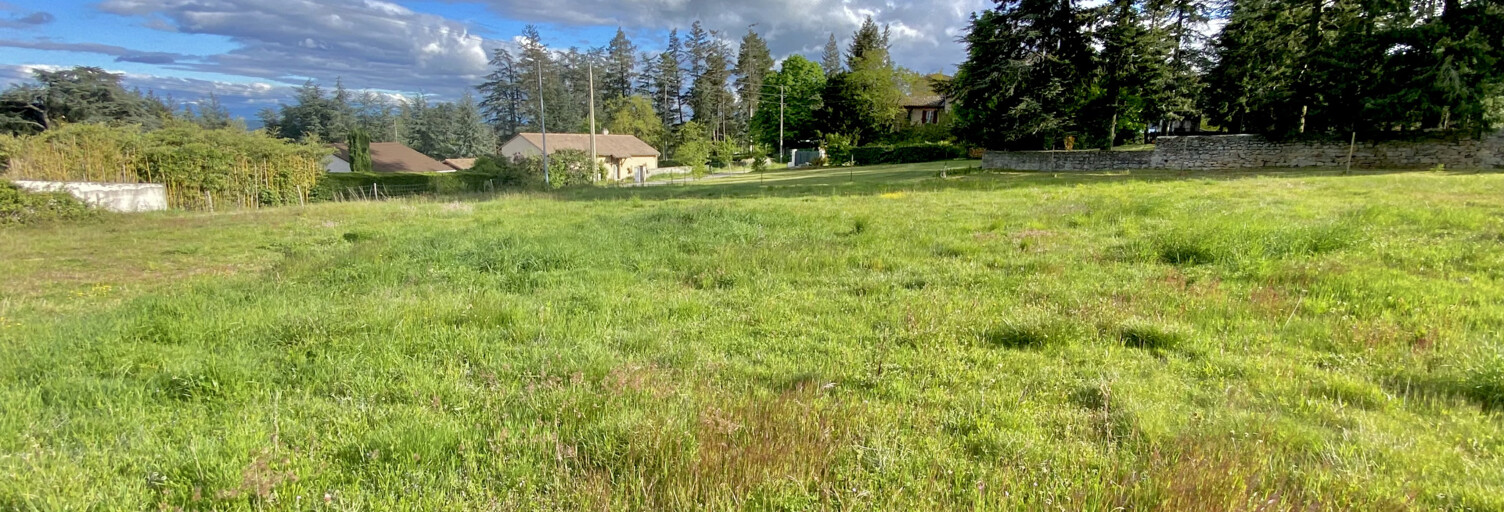 Terrain  1015 m² à vendre à Roiffieux (07100)