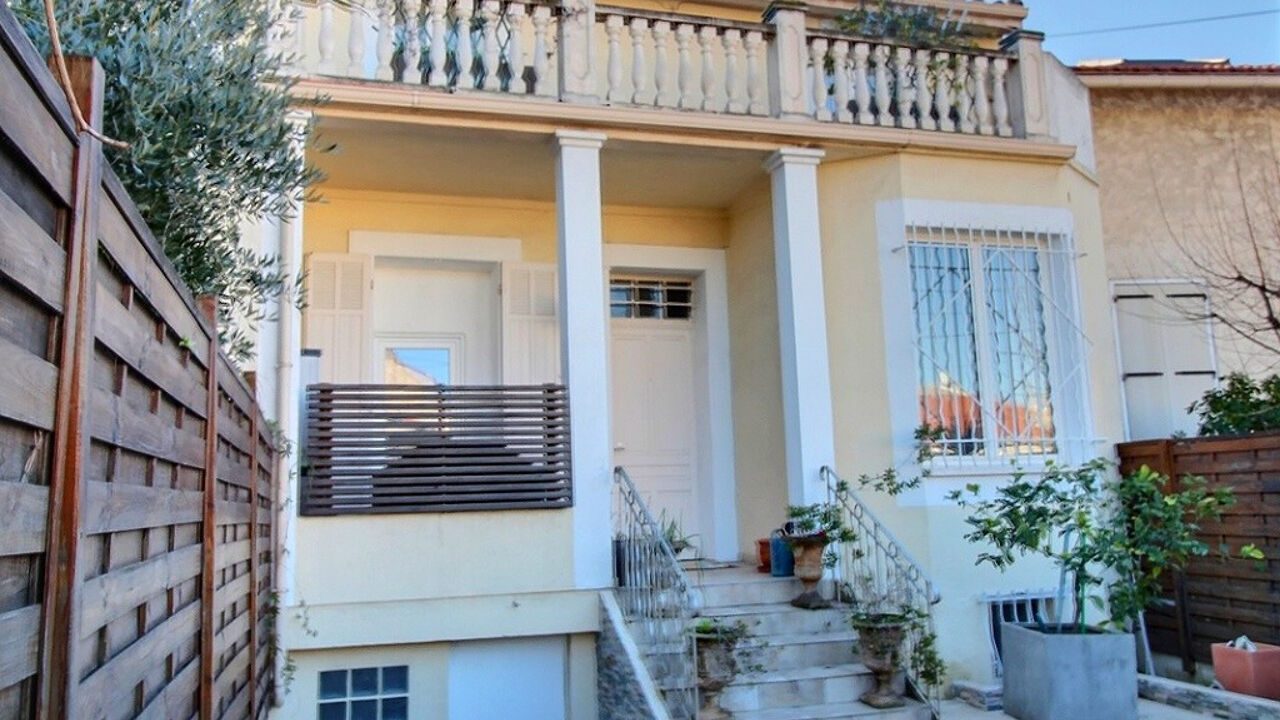 maison 6 pièces 140 m2 à vendre à Marseille 8 (13008)