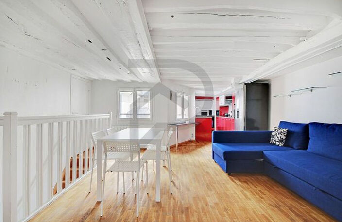 Beau duplex meublé au coeur de Paris centre — photo 2