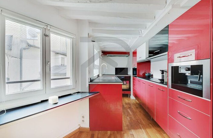 Beau duplex meublé au coeur de Paris centre — photo 5