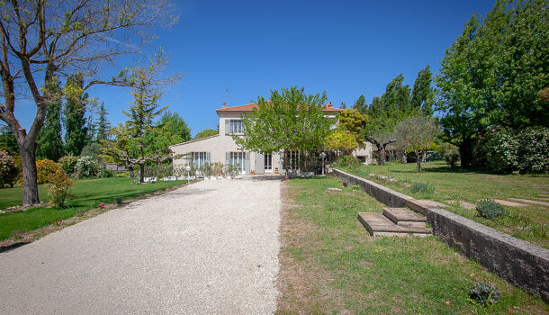 Villa / Maison 11 pièces  à vendre Aix-en-Provence 13090