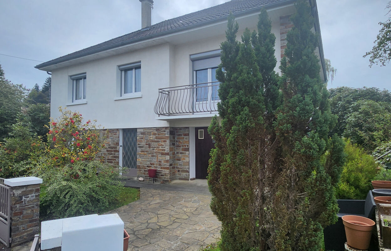 maison 5 pièces 109 m2 à vendre à Saint-Yrieix-la-Perche (87500)