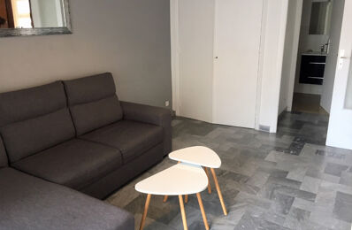 location appartement 670 € CC /mois à proximité de Èze (06360)