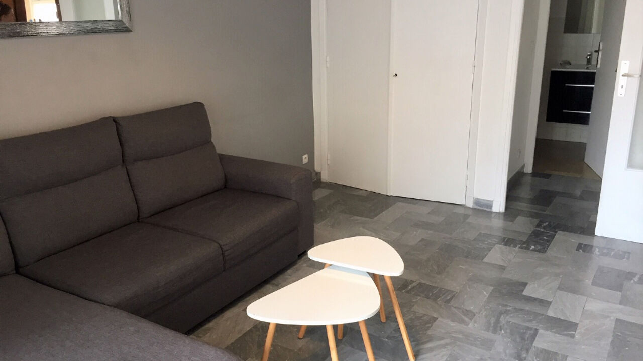 appartement 1 pièces 26 m2 à louer à Nice (06100)
