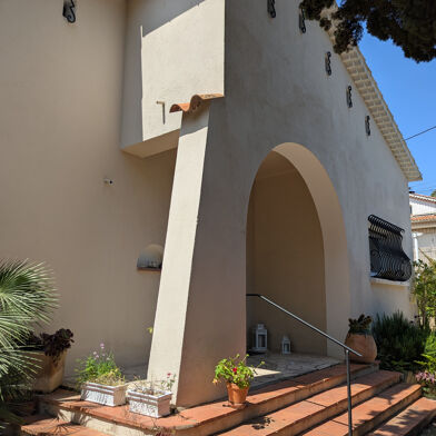 Maison 7 pièces 599000 €