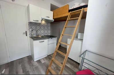 location appartement 550 € CC /mois à proximité de Poissy (78300)
