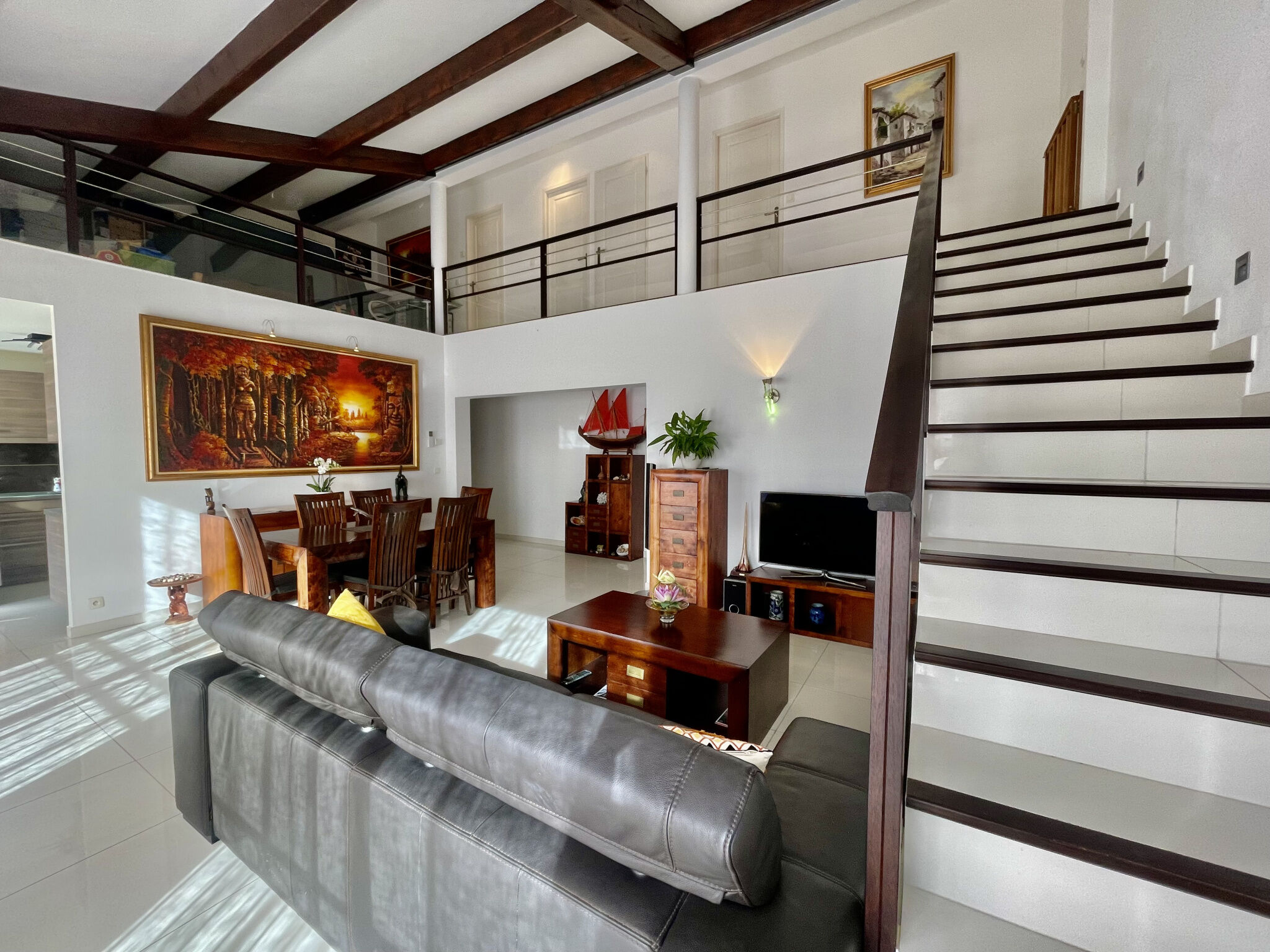 Villa / Maison  T6 à vendre Londe-les-Maures (La) 83250