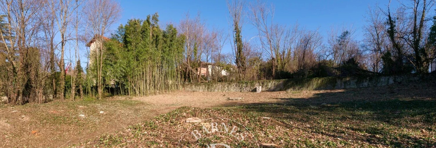 Terrain  1258 m² à vendre à Francheville (69340)