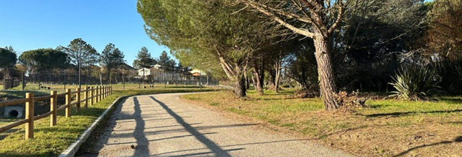 Terrain  349 m² à vendre à Saint-Geniès-Bellevue (31180)