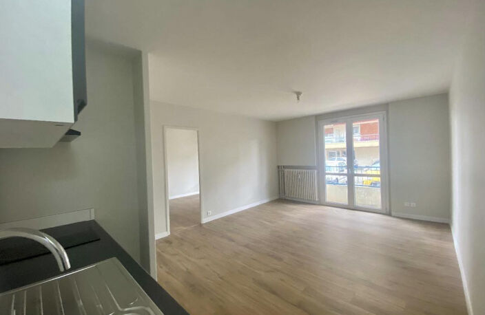 Appartement T2 39 m2 47400 Tonneins — photo 2