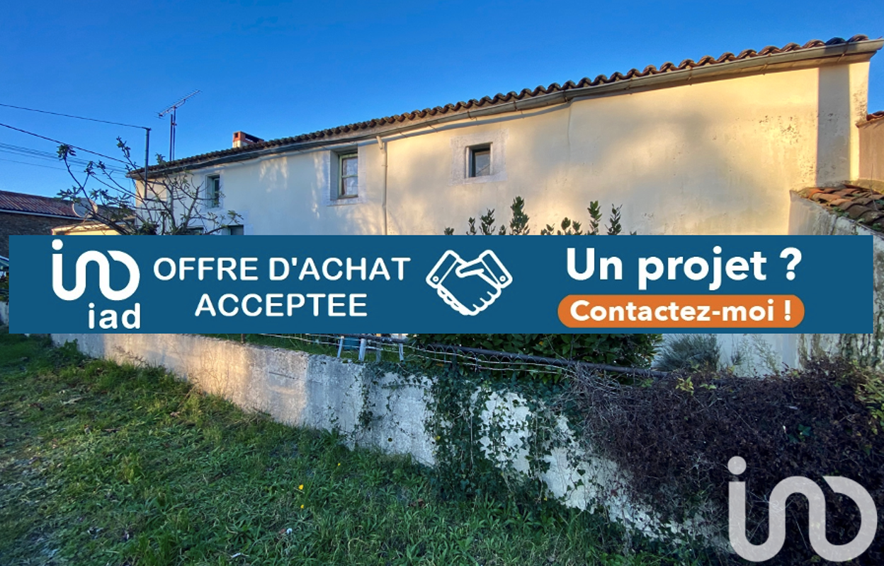 maison 4 pièces 196 m2 à vendre à Saint-Maurice-le-Girard (85390)