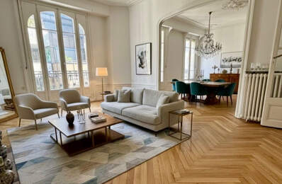 Hyper Centre bel appartement ancien 148 m² au 4 ème étage avec ascenseur — photo du bien