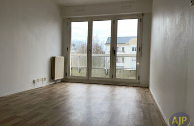location appartement 619 € CC /mois à proximité de Vern-sur-Seiche (35770)