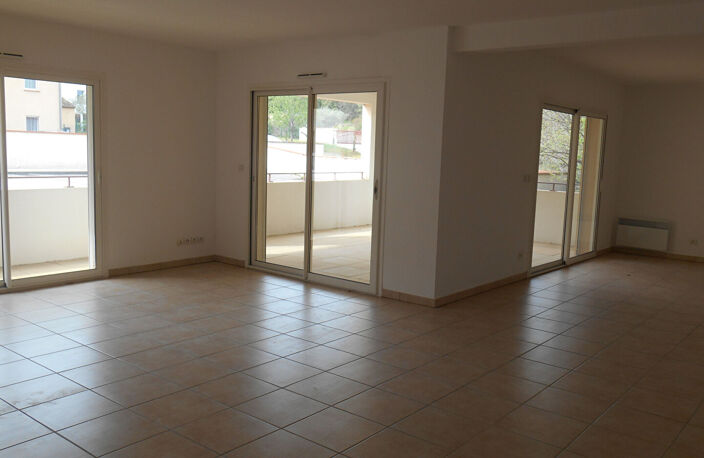 BEL APPARTEMENT 66400 CERET — photo 2