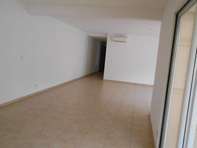 BEL APPARTEMENT 66400 CERET — photo du bien