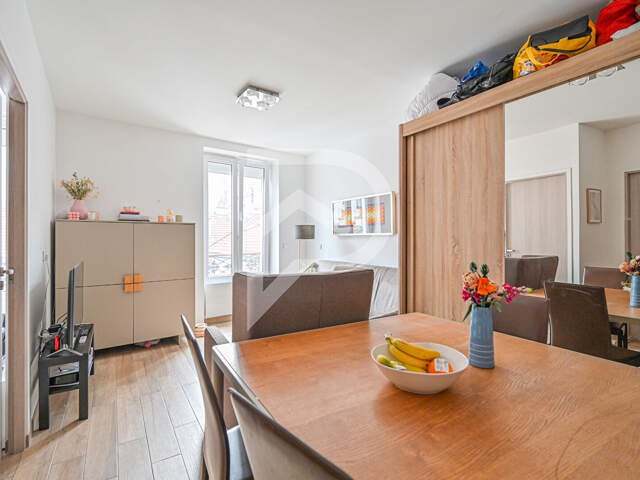 Levallois- Anatole France 2 pièces de charme — photo du bien