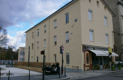location appartement 590 € CC /mois à proximité de Saint-Genis-Laval (69230)