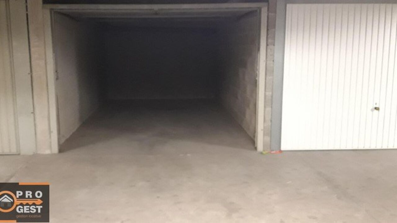 garage  pièces 15 m2 à louer à Montpellier (34000)