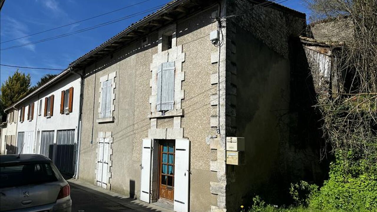 maison 4 pièces 68 m2 à vendre à Barbezieux-Saint-Hilaire (16300)