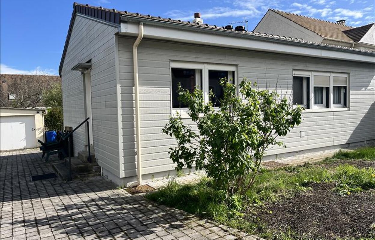 maison 4 pièces 63 m2 à vendre à Les Clayes-sous-Bois (78340)